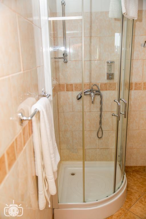 Villa Tamara Bukarest Værelse billede